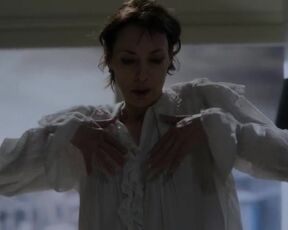 Jeanne Balibar hot - Barbara (2017)