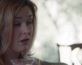 Anna Margaret Hollyman sexy - Dogsbody (2016)