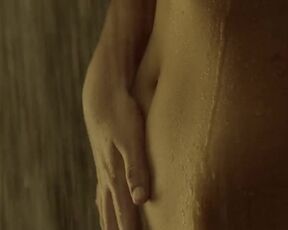 Stefanie Scott, Anna Friel - I.T. (2016) sexy scenes