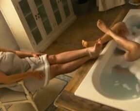 Marie Bunel, Flore Vannier-Moreau nude - Saint-Jacques... La Mecque (2005)