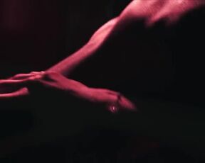 Amandine Noworyta - Dehors je respire (2016) hot actress
