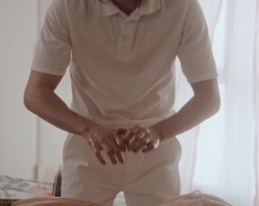 Meredith Alloway topless - Deep Tissue (2019) massage scene