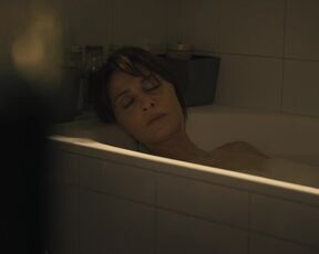 Nudity Bathtub Scene with Paola Cortellesi nude - Petra s01e03 (2020)
