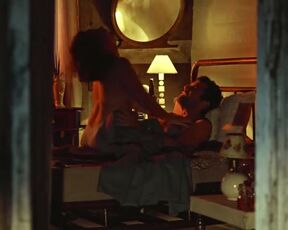 Carolinah Rateiro nude - Dá Licença de Contar (2015) sexy scene