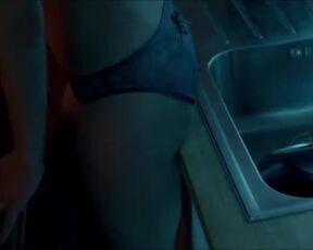 Stephanie Crayencour nude Ice Scream (2016) lusty thriller scene