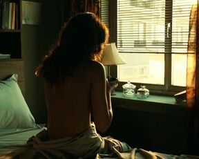 Berrak Tüzünataç sexy, Laura Klemm nude, Roni Zorina - Tschiller Off Duty (2016)