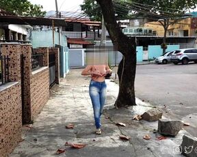 PUBLIC FLASHING BOOBS