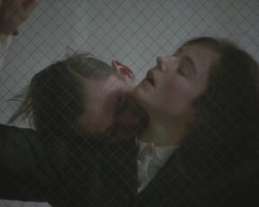 Thomasin McKenzie sexy, Anne Hathaway hot - Eileen (2023)