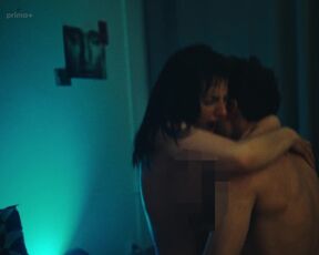 Petra Horváthová nude - Banáni s01e02 (2023) Censored Scene