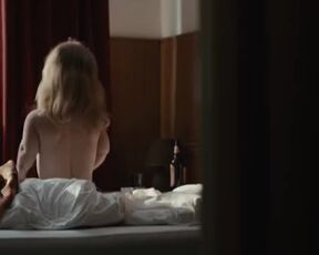 Anna Dzieduszycka sex scene, Julia Kalinowska nude in the movie The Dress (2020)