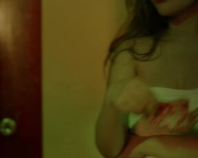 Ivana Alawi sex scene - Sitsit (2020)