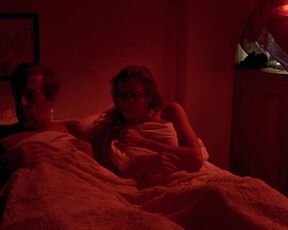 Sandrine Caron nude - Le bal des casse-pieds (1992) erotic scene