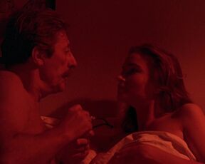 Sandrine Caron nude - Le bal des casse-pieds (1992) erotic scene