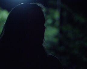 Lindsay Burdge hot - Sisters (2015)