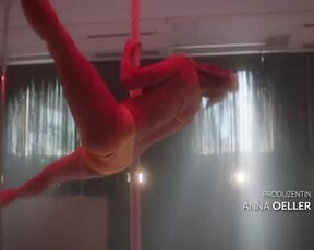 Alina Hidić sexy, Emily Schmeller, Pia Eckenbrecht hot - SOKO Stuttgart s15e20 (2024) Hot Poledance Scene