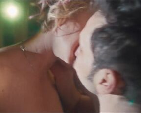 Anna Maria Mühe hot nackte - Sophia, der Tod und ich (2023) Hot Bedroom Scene