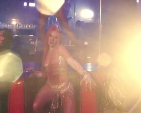 Celebs Hot scene Luísa Sonza nude - If I Were Luísa Sonza (2023) s01e01-03