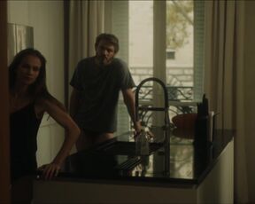 Margot Bancilhon topless - De Grâce s01e05 (2024) Bedroom Scene