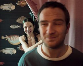 Short Bathroom Hot scene Hannah Herzsprung nackte - Wolke unterm Dach (2022)