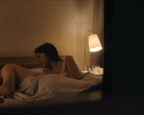 Sex Scene Robyn Malcolm hot, Kirana Gaeta - After the Party s01e06 (2023)