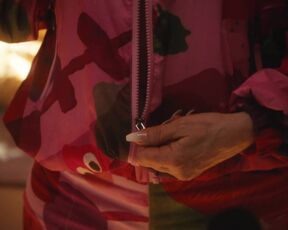 Ann-Kathrin Kramer hot - Mona _ Marie 2 - Ein etwas anderer Geburtstag (2023) sexy movie scene