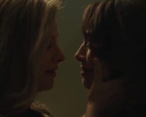 Lesbian Scenes Nona Sobo, Itziar Atienza, Maria Molins sexy - Wrong Side of the Tracks (2023) hot actresses