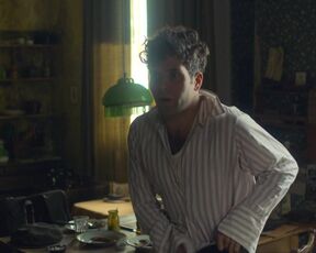 Liv Lisa Fries sexy - BB (2022) s04-e02