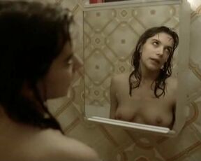 Charlotte Kid - La bande du Rex (1980) nude scenes