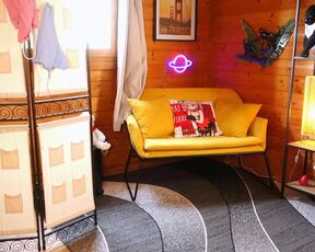 Crossdressing on camera and fun dancing from lusty sexy babe web cam