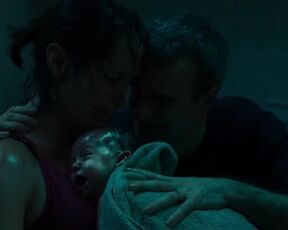 Vimala Pons - Petite fleur (2022) labor scene