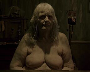 Clare Almond - Feed Me (2022)