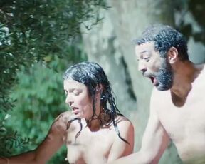Vimala Pons nude - Youssef Salem a du succès (2022) sexy video