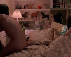 Felicity Huffman naked - Transamerica (2005) nudity bath scene
