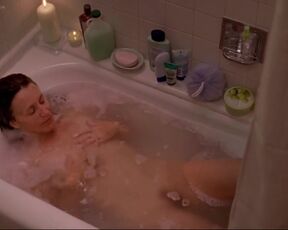Felicity Huffman naked - Transamerica (2005) nudity bath scene