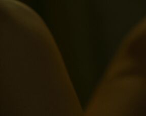 Candela González topless - Mi soledad tiene alas (2023)