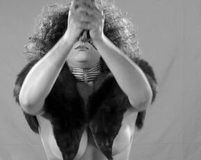 Lucia Araoz de Cea nude - Amancay (2022) nsex episode