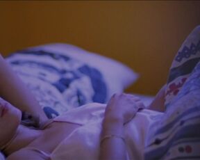 Susana Monje naked  - A Violeta (1999) topless scene