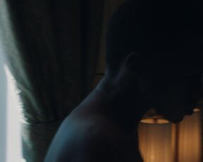 Annabelle Lengronne nude - Un petit frère (2022) topless scene