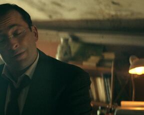 Maryon Bertrand sexy, Claire Romain hot, Charlotte Gainsbourg - Alphonse s01e04 (2023)