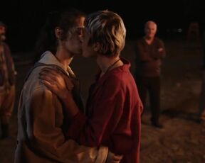 Bebe Sesitashvili, Megi Kobaladze - Wet Sand (2021) Nude Actress