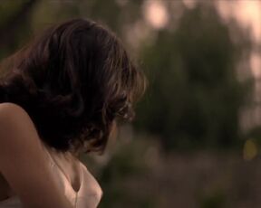 Zuria Vega nude - Las Pelotaris 1926 s01e07 (2023) Short Nudity Episode