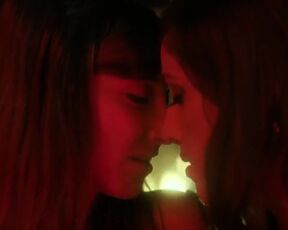 Sofía Sisniega, Yuriria del Valle sexy - Donde los pájaros van a morir (2022) hot erotic episodes