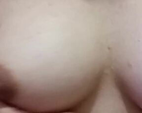 Amateur CloseUp Tits Video