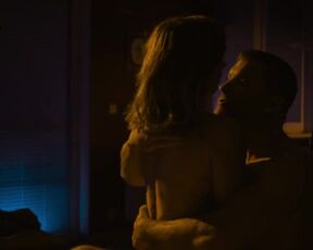 Gabriela Heclová, Zuzana Novotná nude - Extraktori s01e01 (2023)