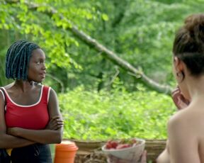 Clémence Boisnard naked - L'horizon (2021)