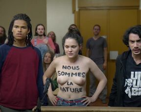 Clémence Boisnard naked - L'horizon (2021)