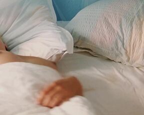 Trine Dyrholm - I Kina spiser de hunde (1999) naked video