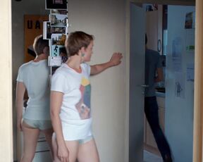 Birte Schnöink hot - Die Einzelteile der Liebe (2019) Sexy Movie Scene