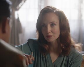 Olivia Grant - The Last Vermeer (2019) Hot Video