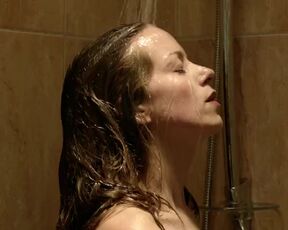 Alice Dwyer – Im Alleingang Elemente des Zweifels (2012) naked movie scene